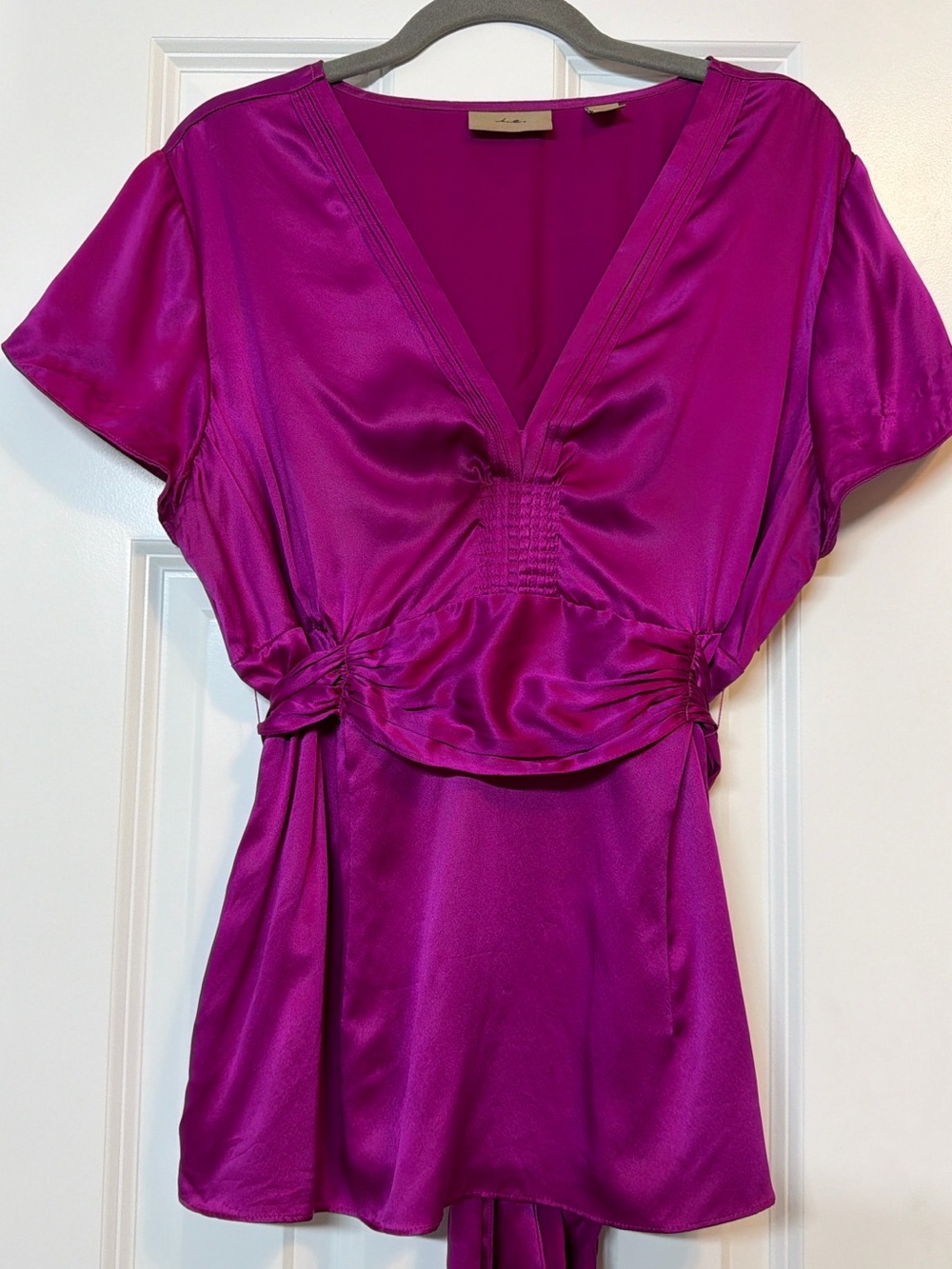 i.e. 100% Silk Magenta Tie Waist Blouse XL